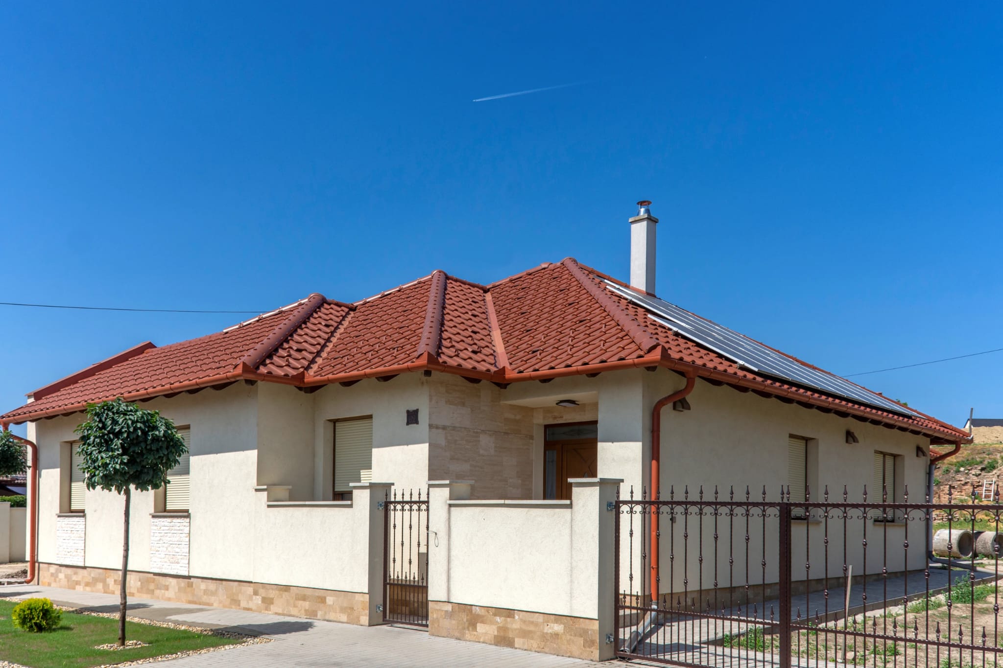 Montaj tigla de beton