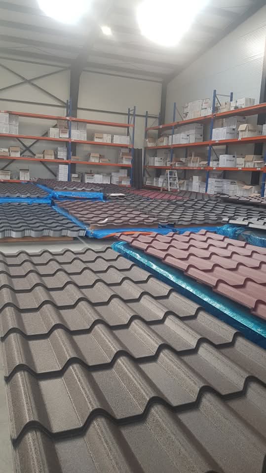 Tablă metalică montaj