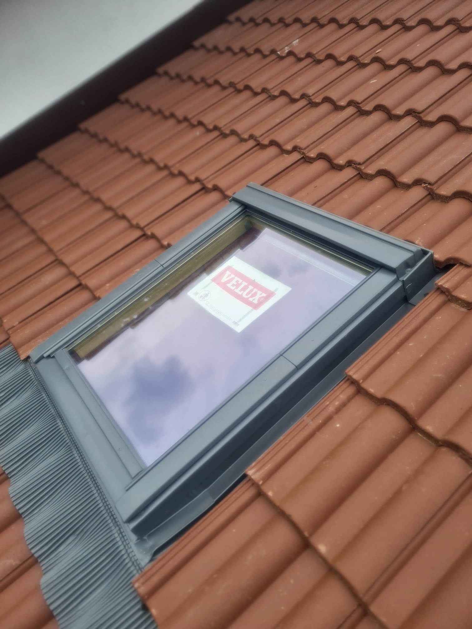 Fereastră mansardă Velux